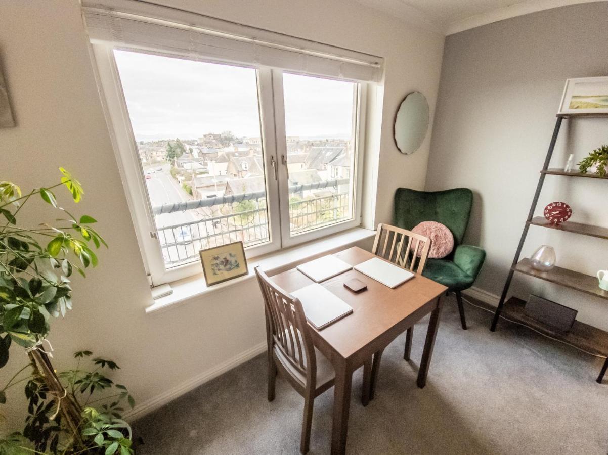 Apartment Tranquil 2bed/2bath Duplex *